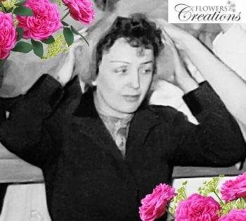 Edit Piaf Pink Roses